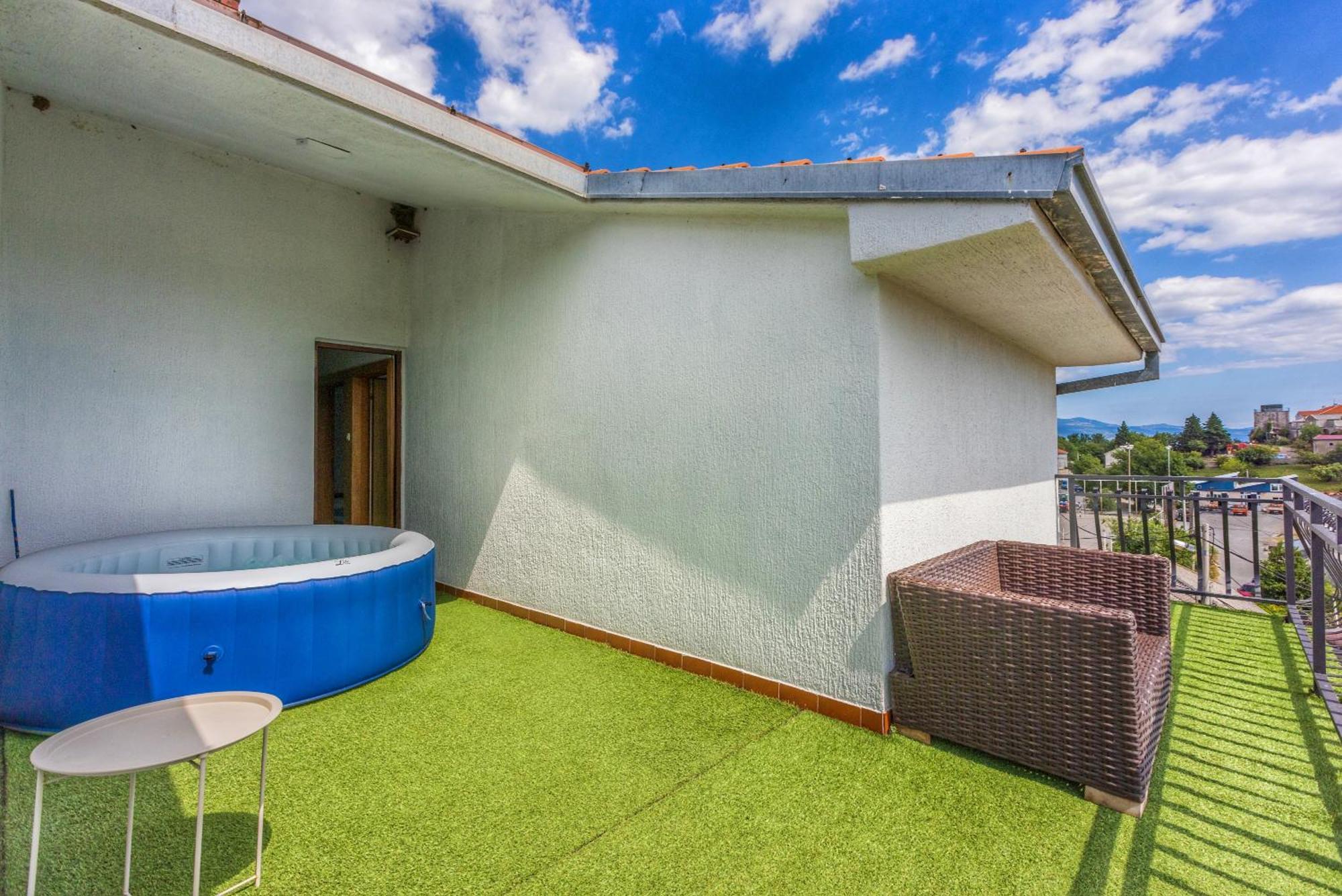 As Apartments With Swimming Pool And A Large Yard Bribir  Esterno foto